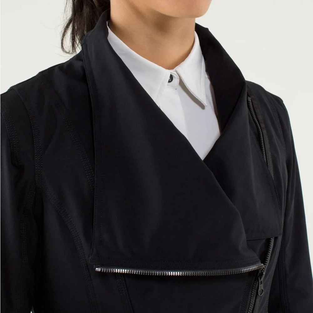 RARE Lululemon Black Urbanite Moto Asymmetrical Blazer Jacket Size 6 fantastic